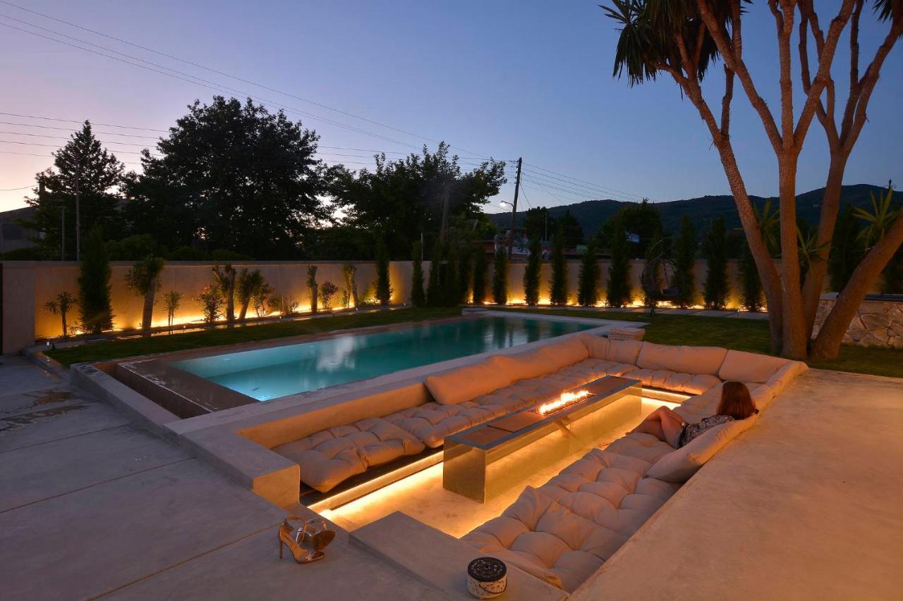 Villa Flamingo - 4 Bedrooms - Private Pool - Next To Renowned Issos Beach & Lake Korission Linia ภายนอก รูปภาพ
